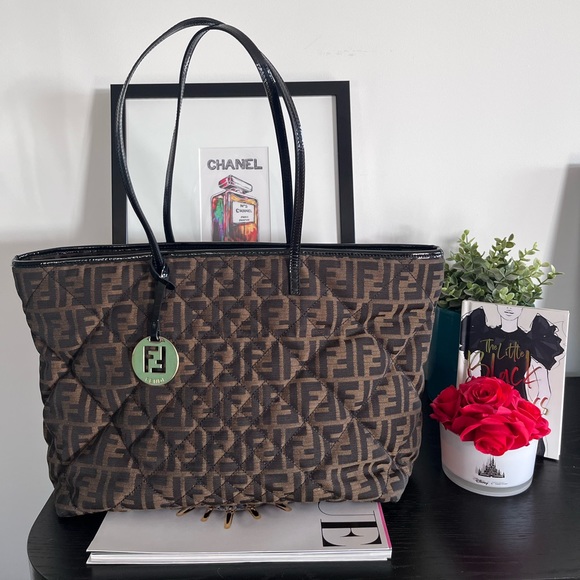 Fendi Handbags - Fendi MM in original Zucca cloth